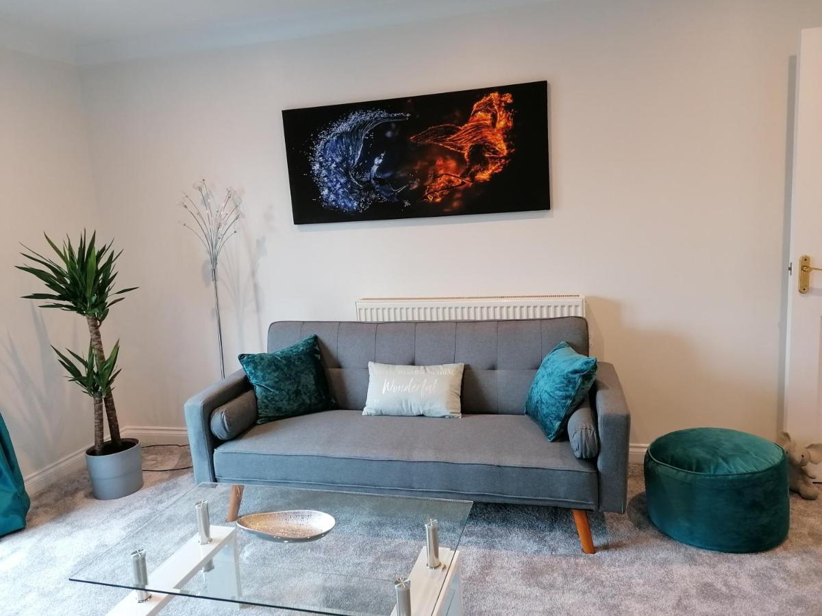 Luxury Modern 2 Bed Apartment, Free Undercroft Parking For 1 Car Σαουθάμπτον Εξωτερικό φωτογραφία